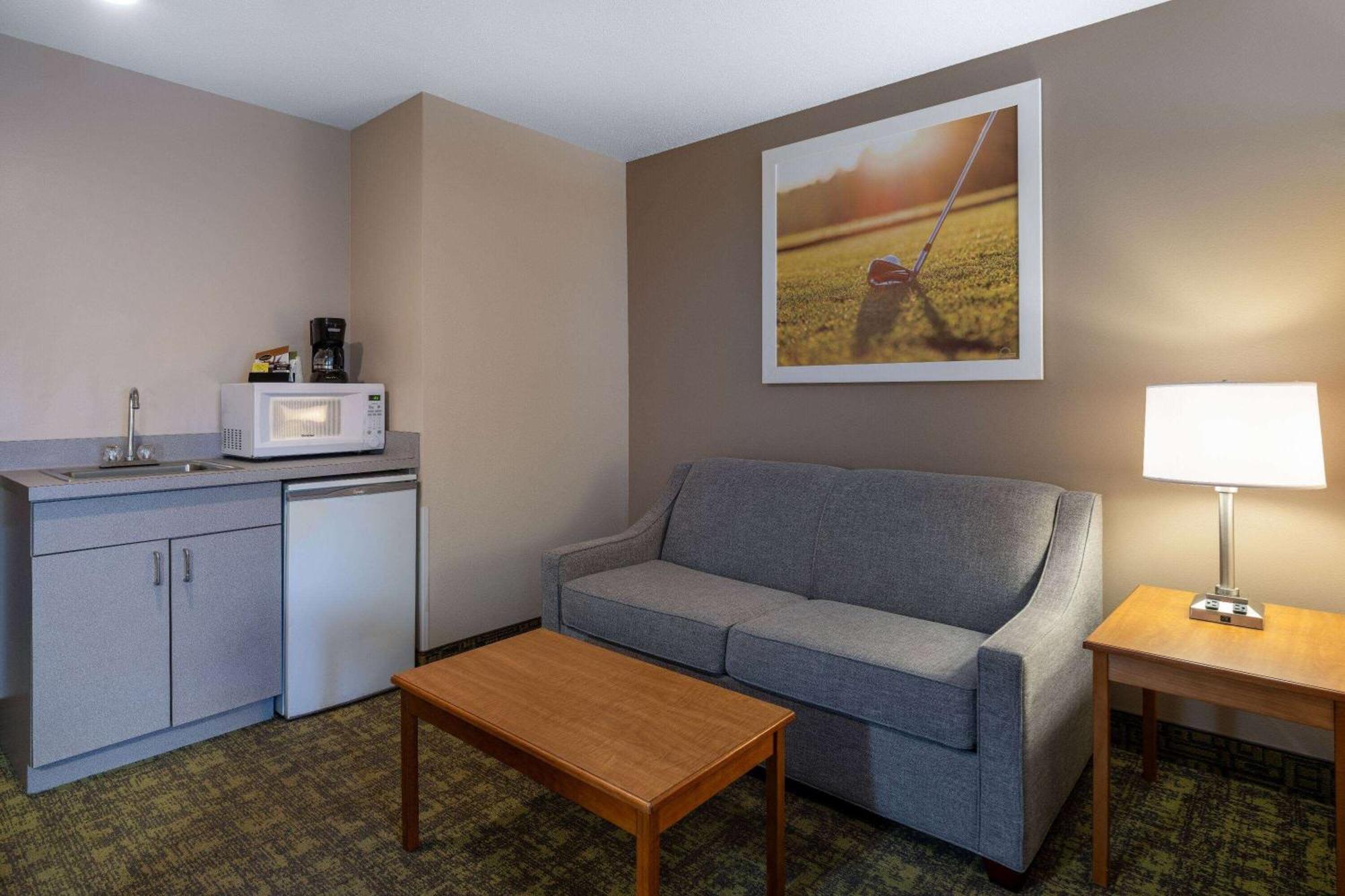 Days Inn & Suites By Wyndham MadisonMadison  Kültér fotó