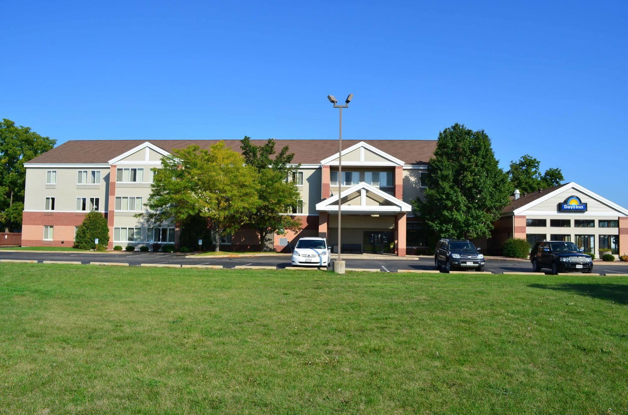 Days Inn & Suites By Wyndham MadisonMadison  Kültér fotó